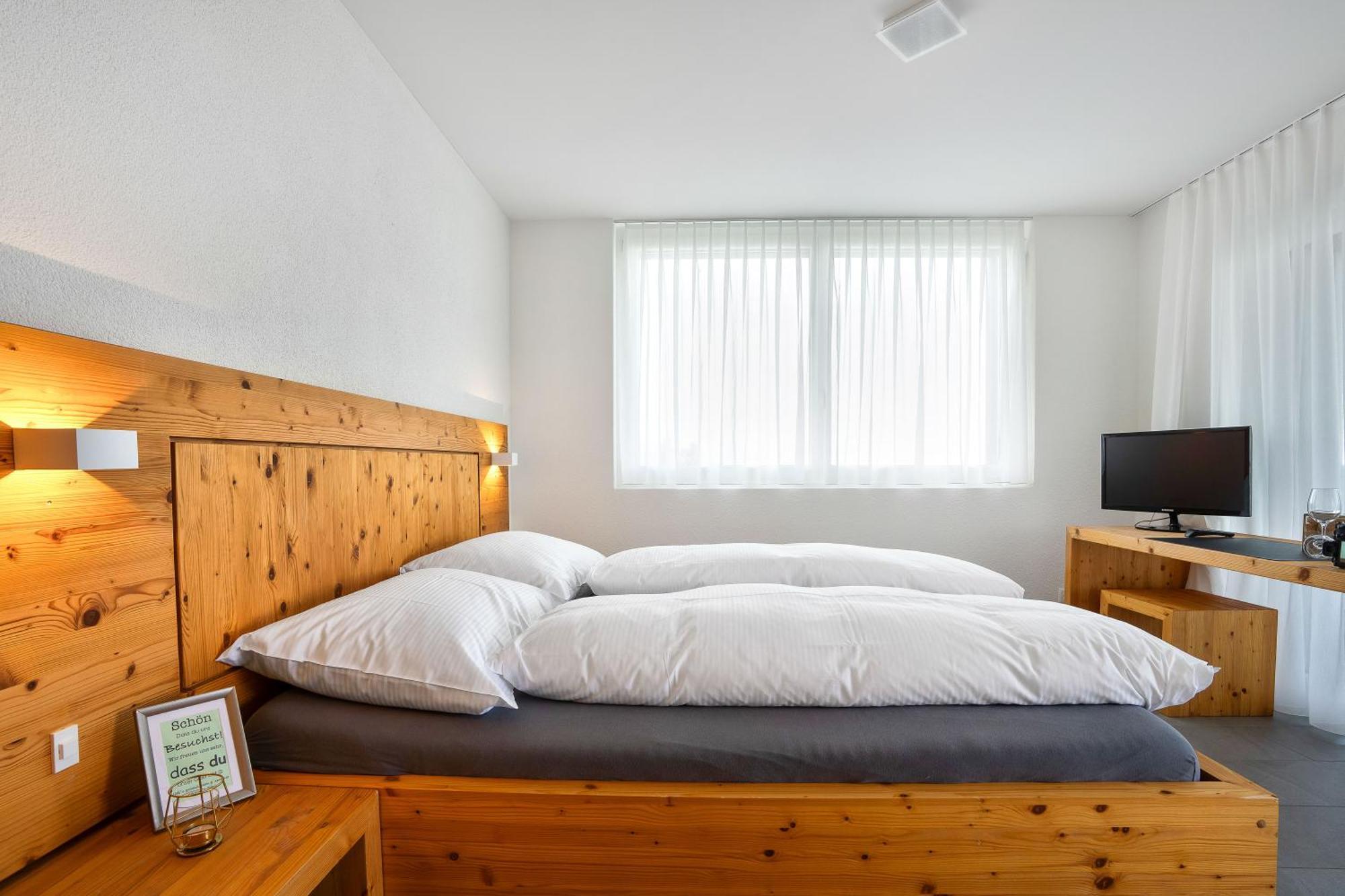 Hotel Restaurant Berghaus Malbun Buchserberg 부크스 외부 사진