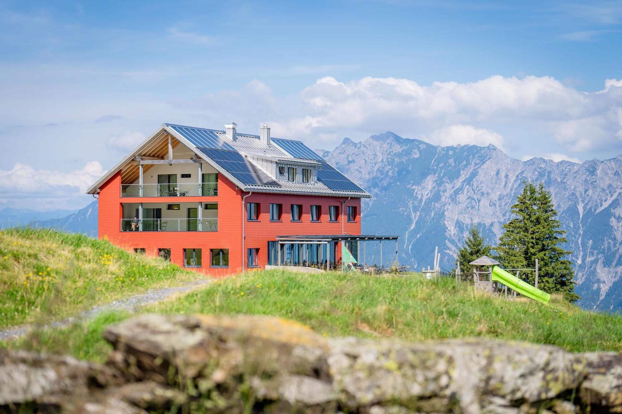 Hotel Restaurant Berghaus Malbun Buchserberg 부크스 외부 사진